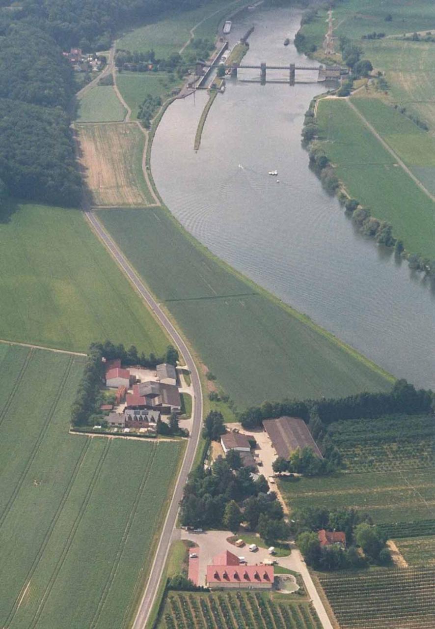 Ferienwohnungen Maintal Karlstadt Exterior foto